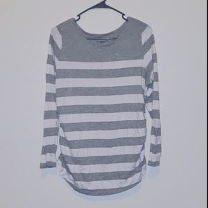 Liz Lange Maternity long sleeve shirt, Medium